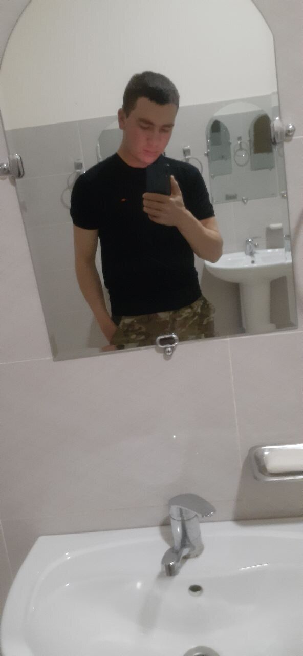  ,   Ali, 27 ,   ,   
