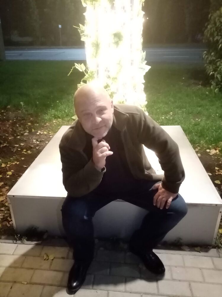  46408971  , 51 ,     