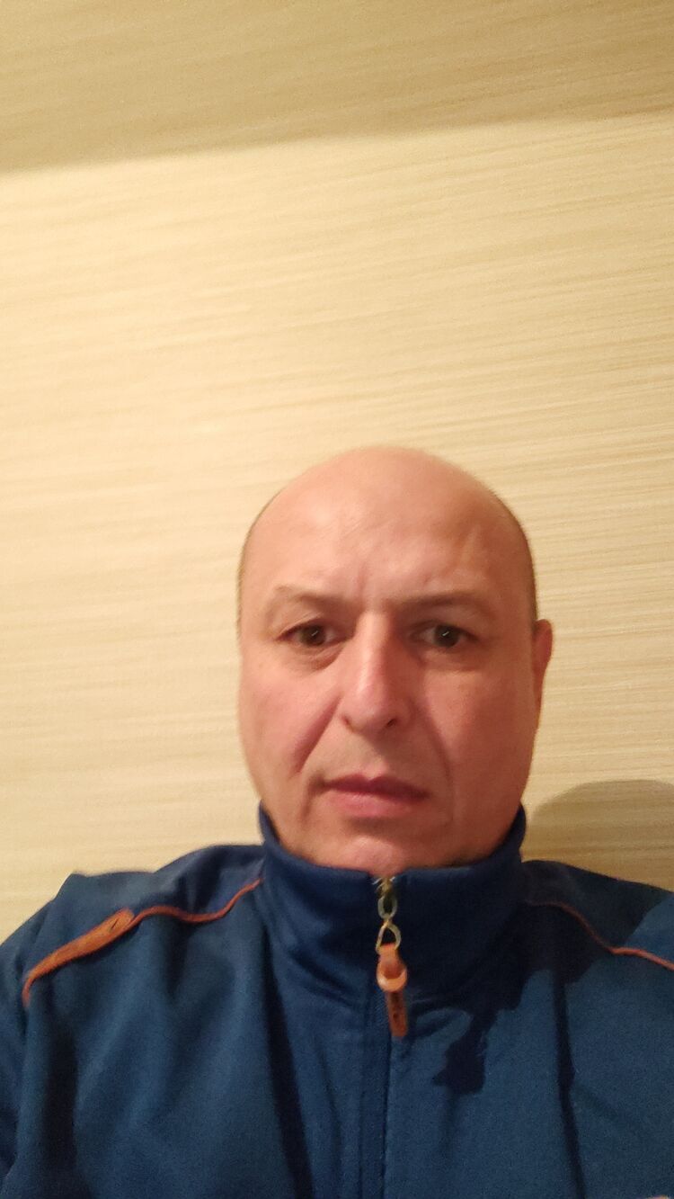 24214231  Gerasim, 51 ,    