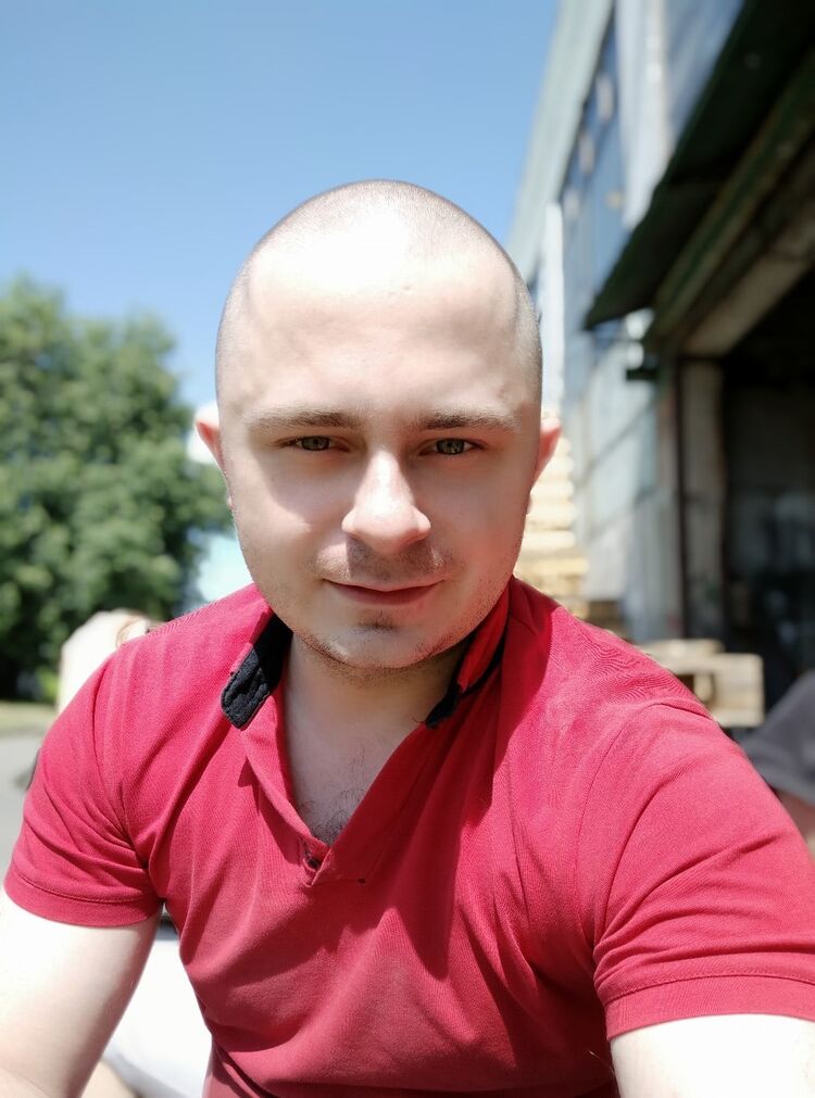  31499601  Stasin, 31 ,    