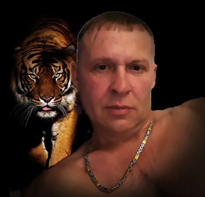  23793951  Igor, 46 ,    