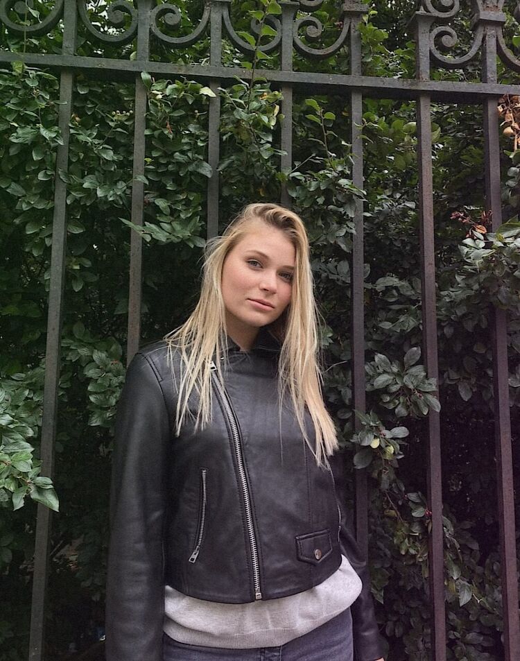 -,   , 28 ,   ,   