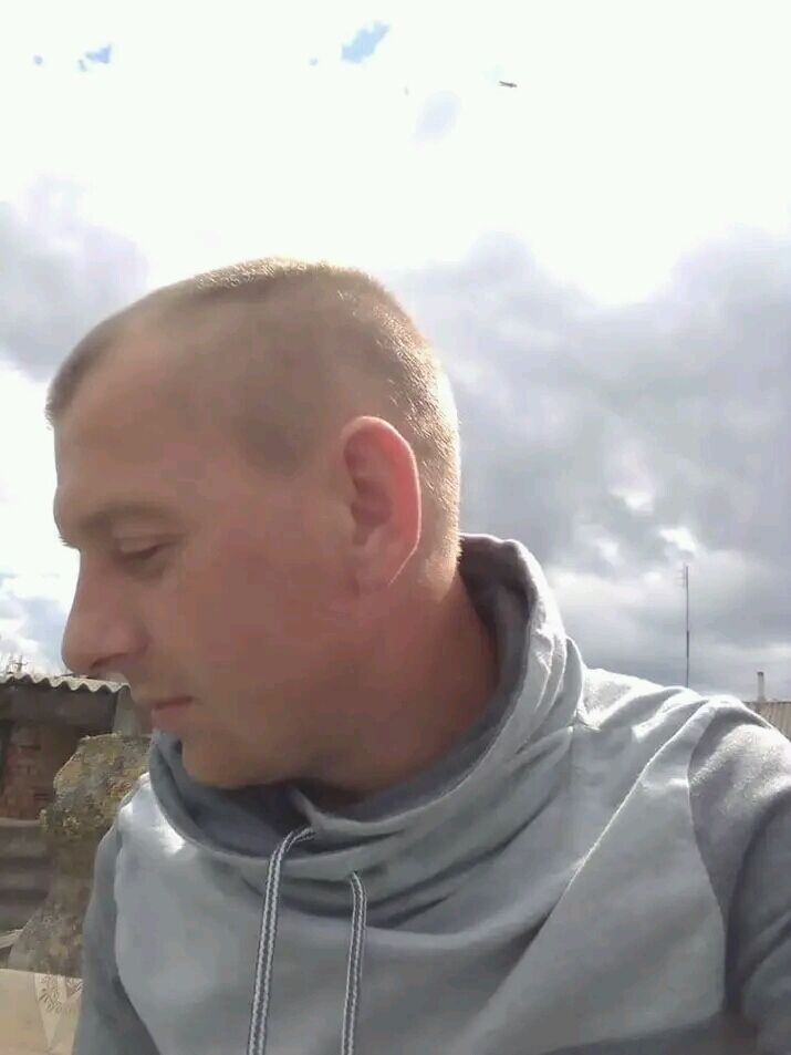  43219081  , 32 ,    