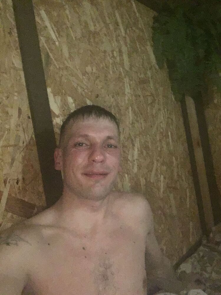  28218991  , 43 ,    