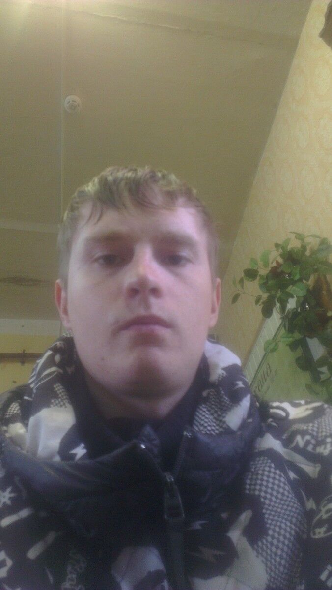  6179011  Vladimir, 37 ,    