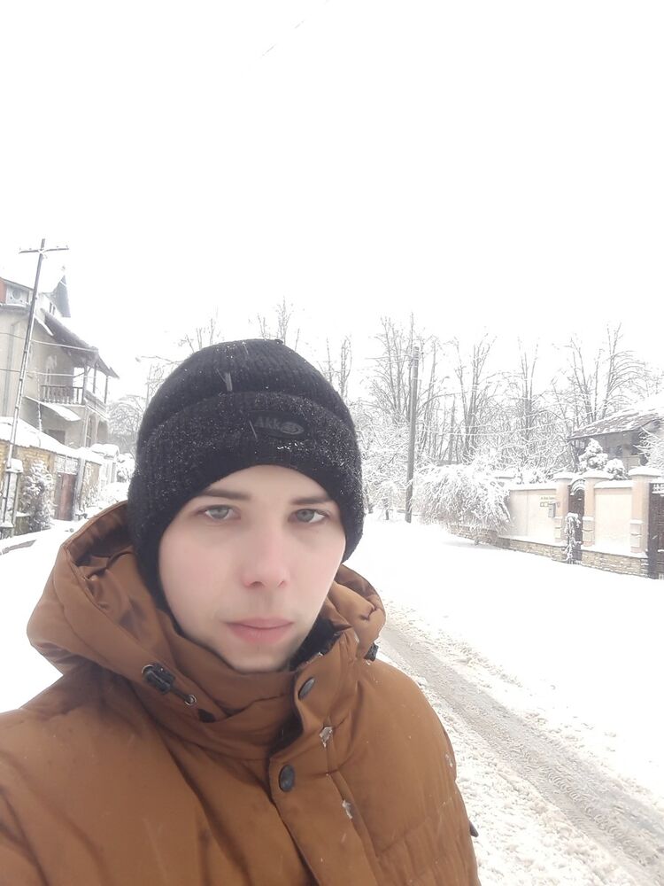  11495121  Ruslan, 32 ,    