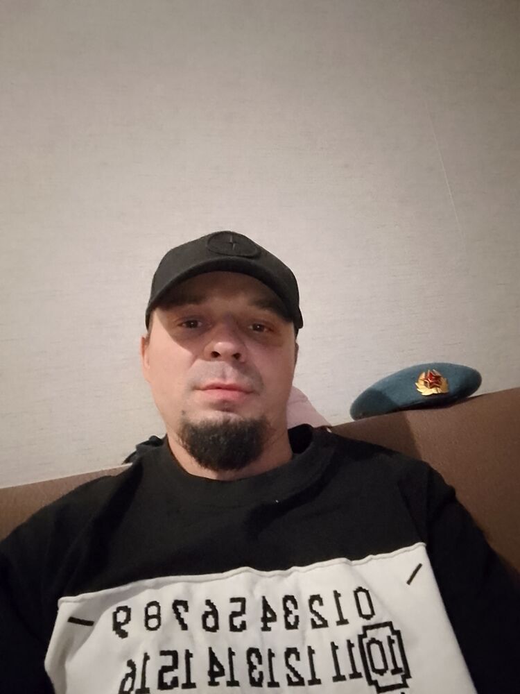  47069031  , 41 ,    