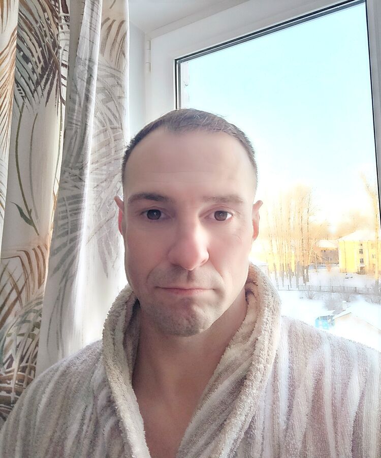 ���� 31697731 ������� ������, 46 ���, ���� ���������� � �����-����������