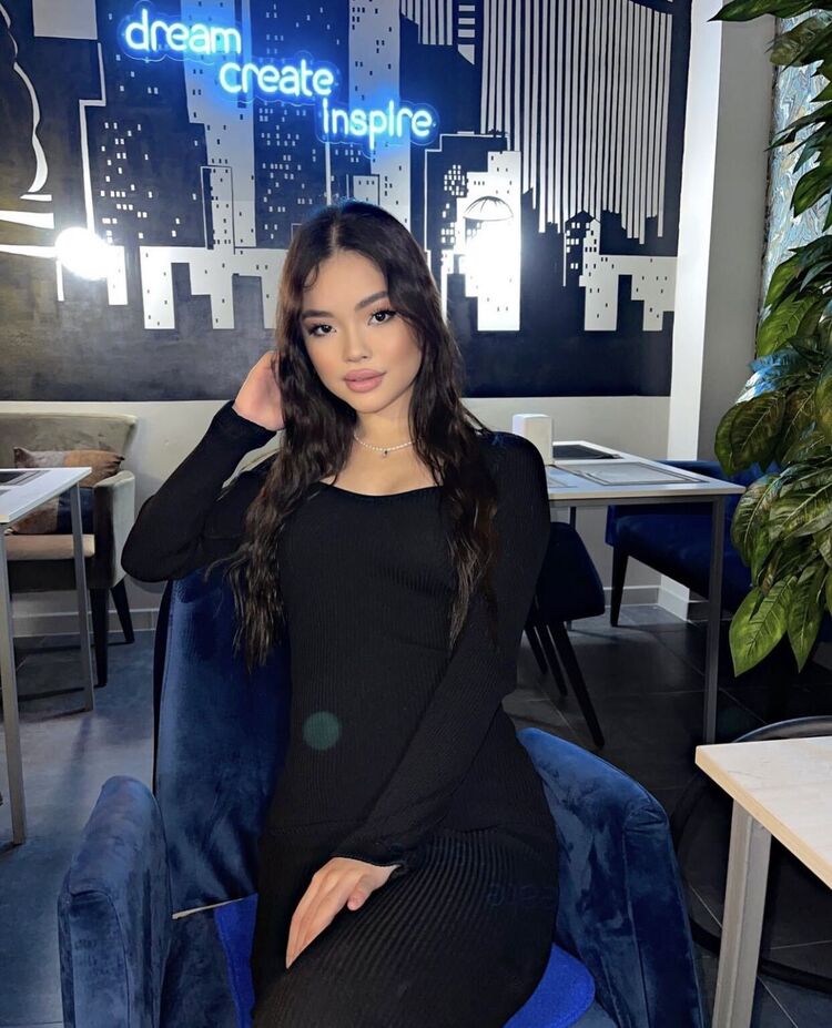  ,   Aizhan, 23 ,   ,   