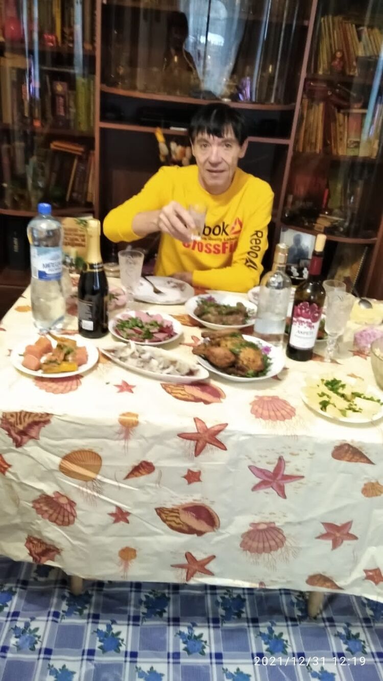  25315251  Ulugbek, 60 ,    