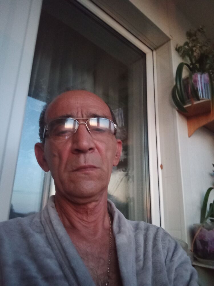  49788981  , 55 ,    