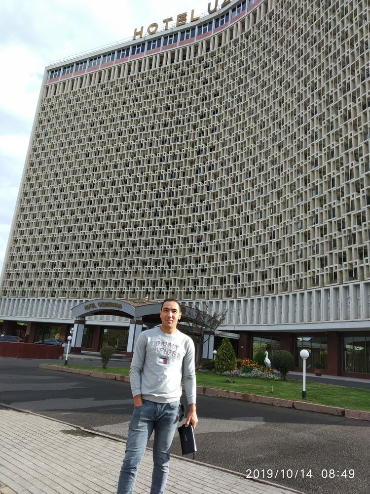  ,   Timur, 37 ,  