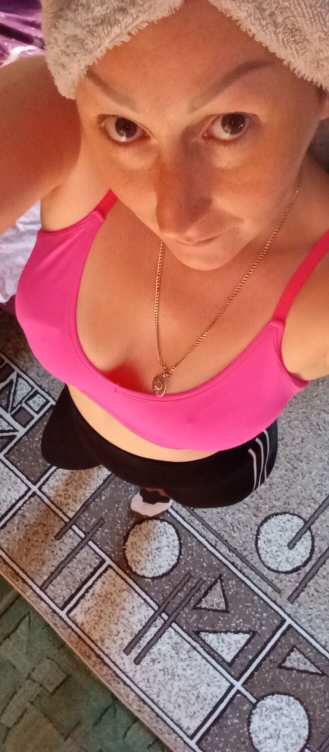  45218461  , 32 ,    