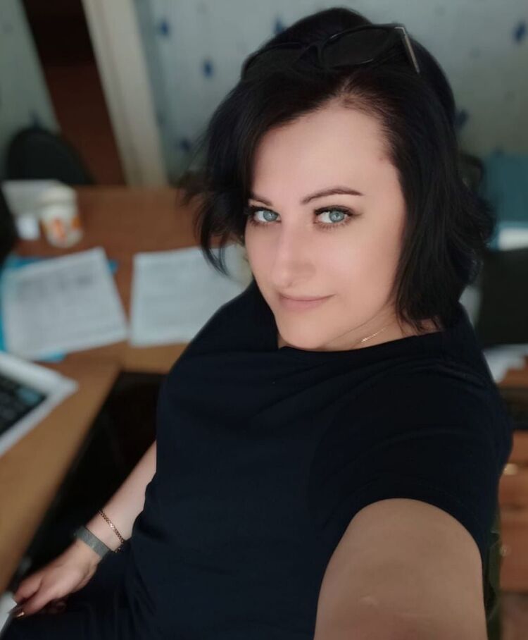  54804211  Esperanza, 43 ,    