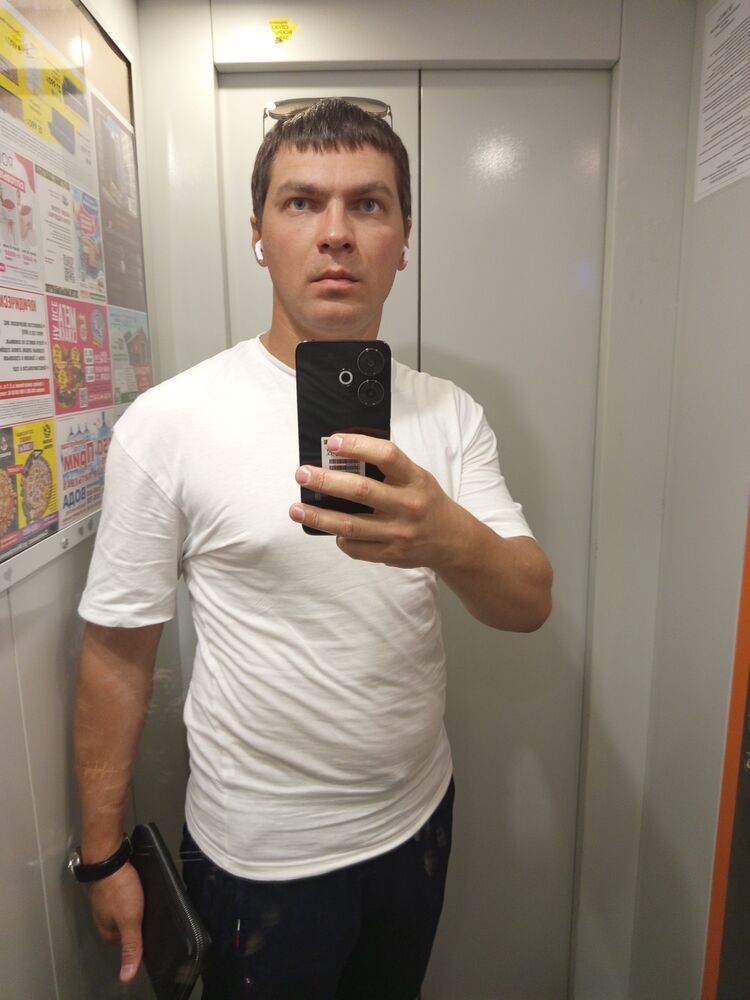  52800181  , 34 ,    