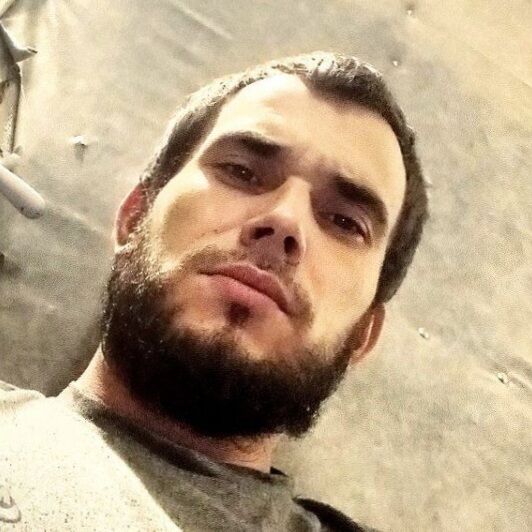  40561821  Sevgin, 43 ,    