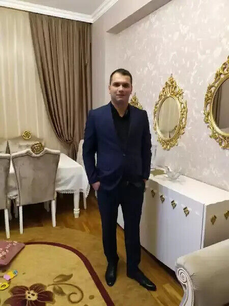  21181131  Ilqar, 37 ,    