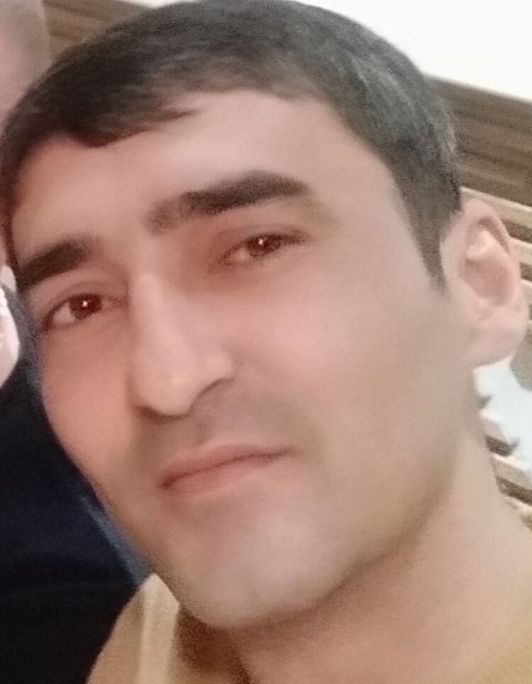  29861831  Ruslan, 37 ,    