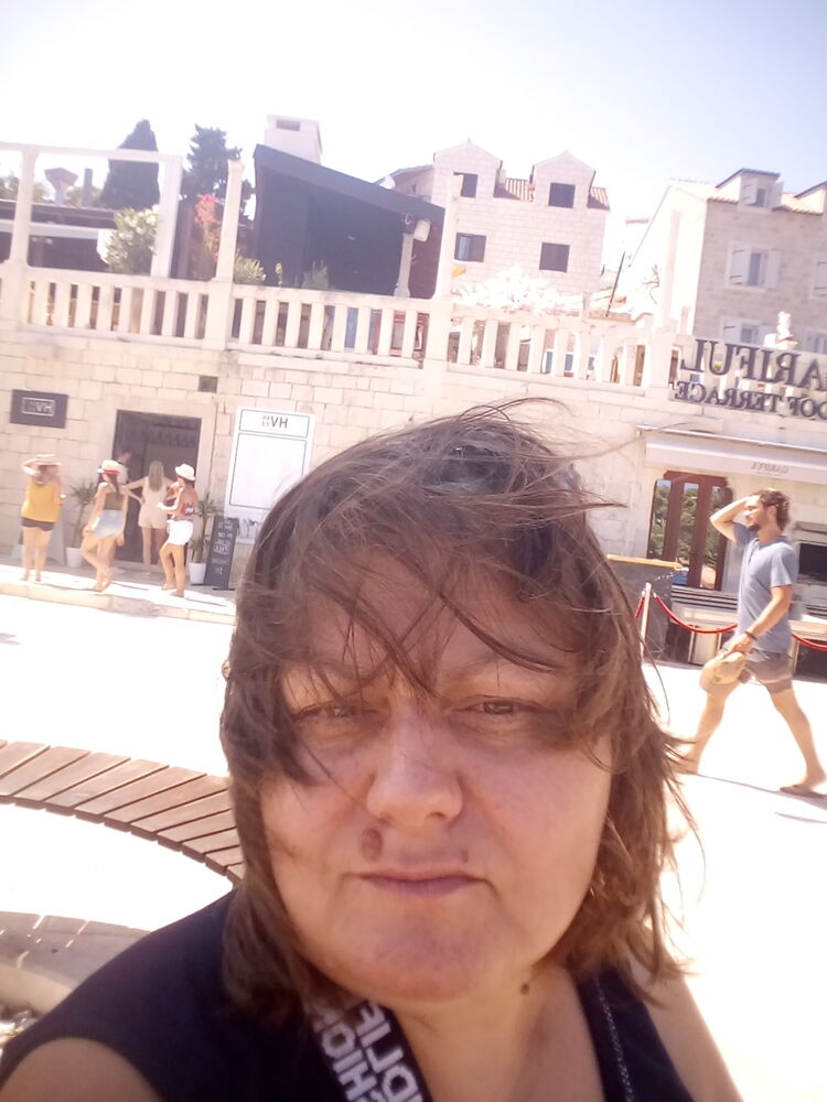  Bitola,   , 54 ,   c 