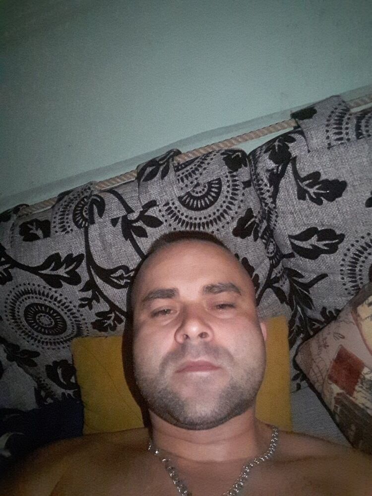  ,   Petia, 41 ,     , c 
