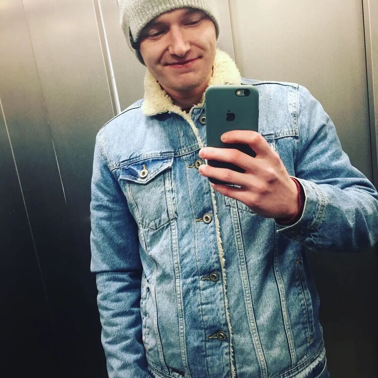  28982781  , 30 ,    -