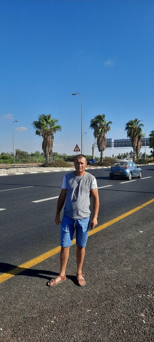  20889691  , 43 ,    Ramat Gan