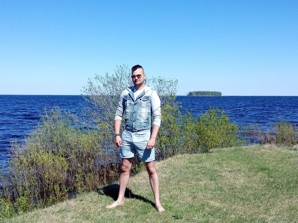  15980561  Alexandr, 40 ,    -