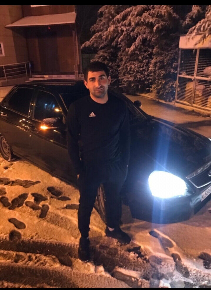  21335841  , 29 ,    