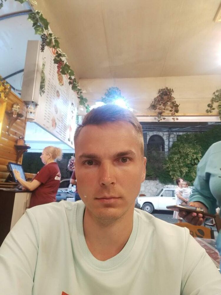  ,   Stas, 35 ,   ,   