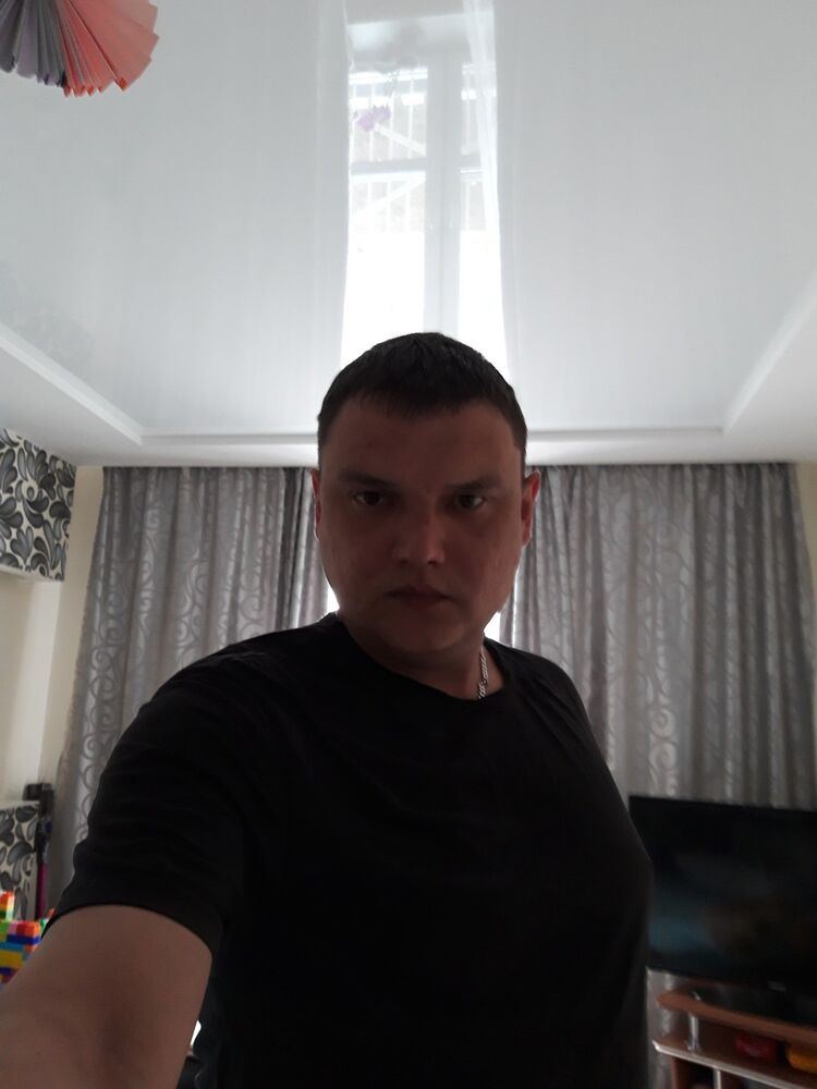  15630221  , 37 ,    
