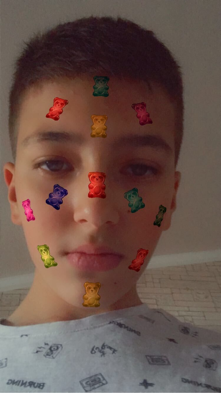  23793761  Ilxom, 21 ,    