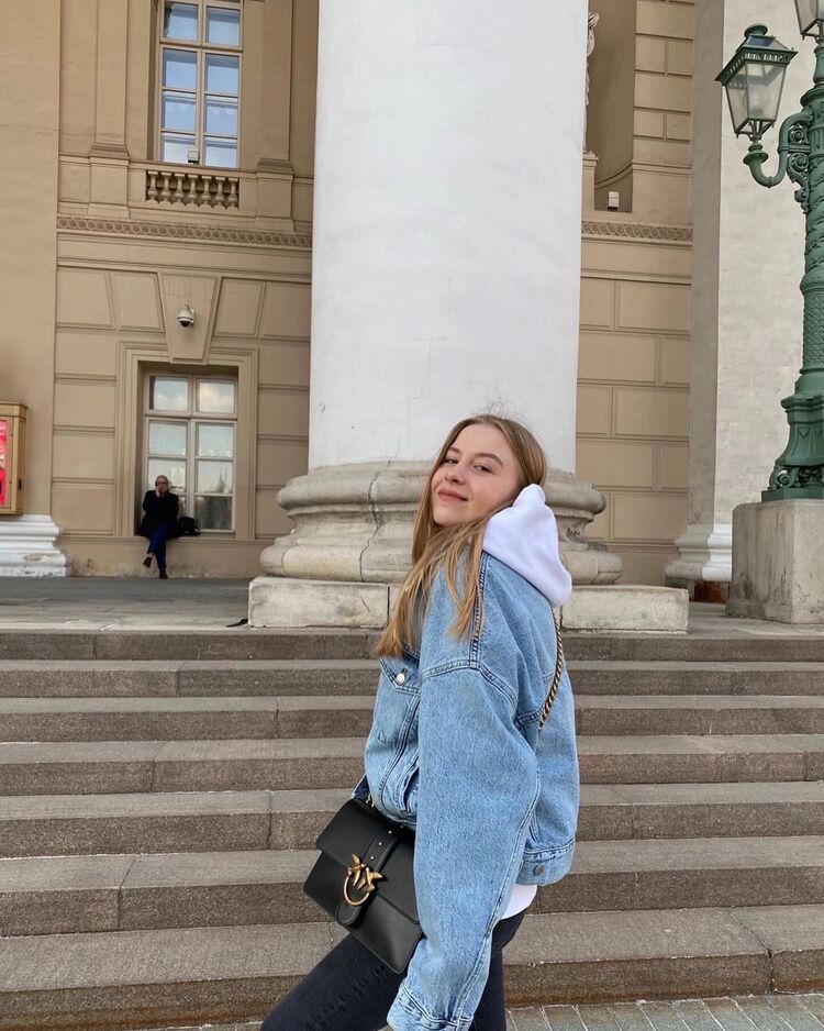 ���� 24888261 ������� �����, 24 ����, ���� ���������� � �����-����������