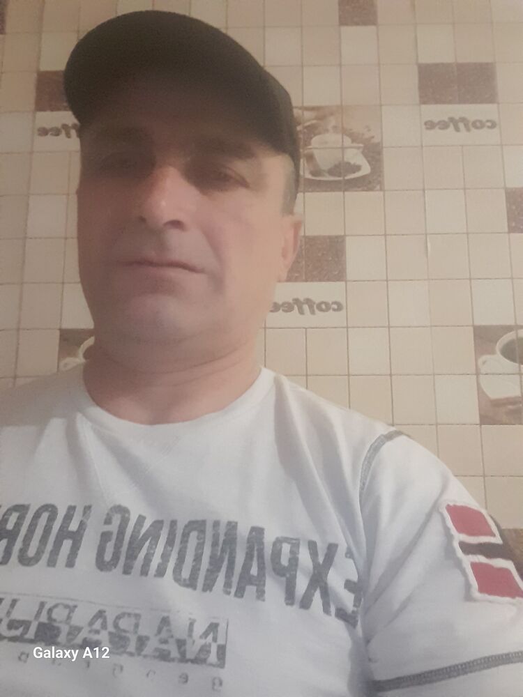  46966971  , 42 ,    