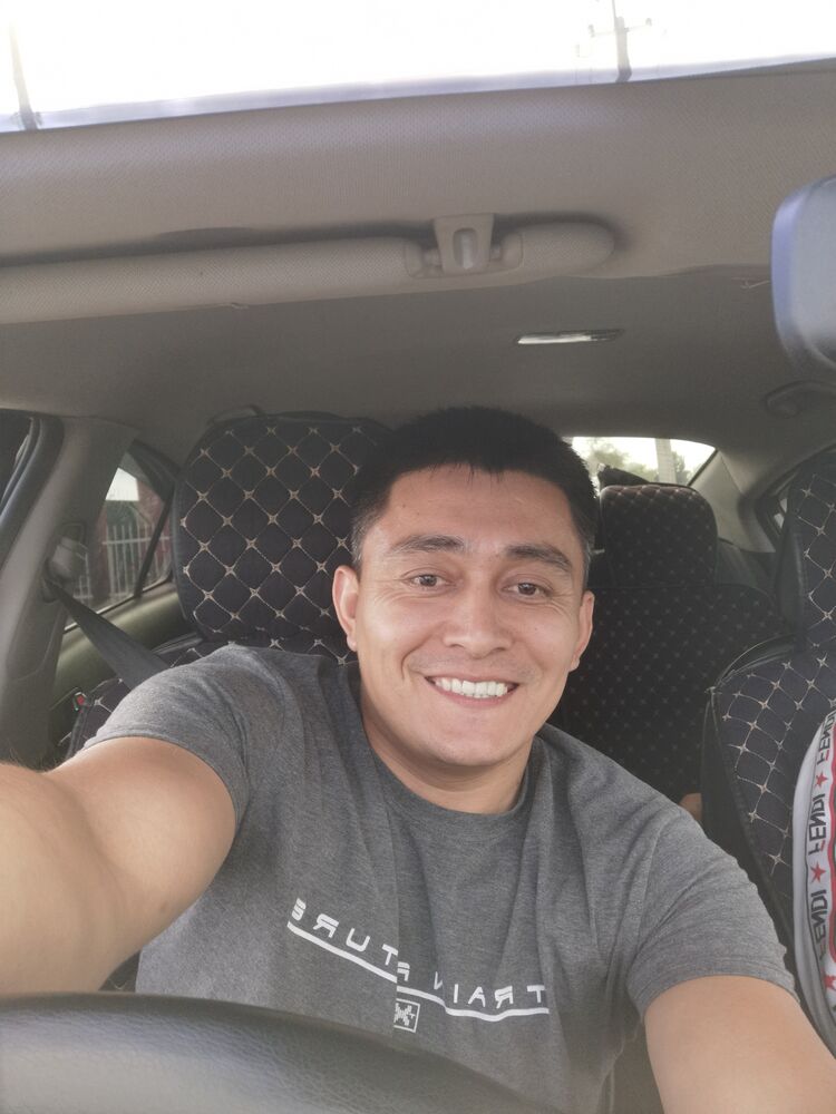  22827291  , 37 ,    