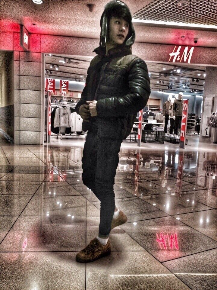  ,   Azik, 26 ,   