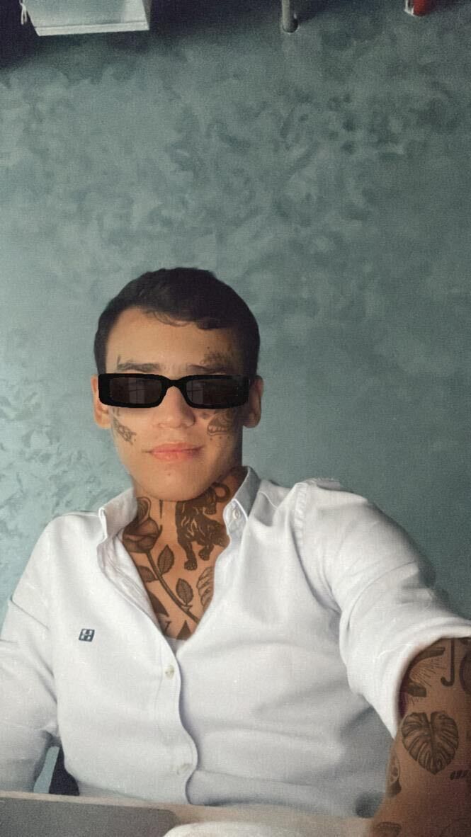  52882731  Shaxzod, 18 ,    
