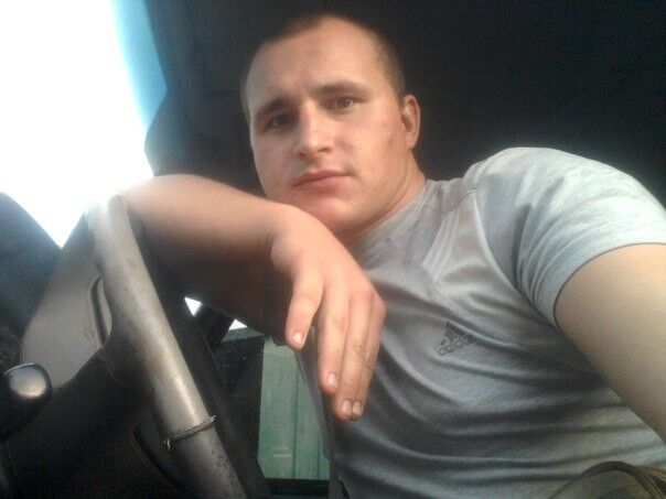  8339571  , 31 ,    