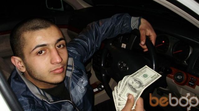  ,   Aziz, 33 ,   ,   , c 
