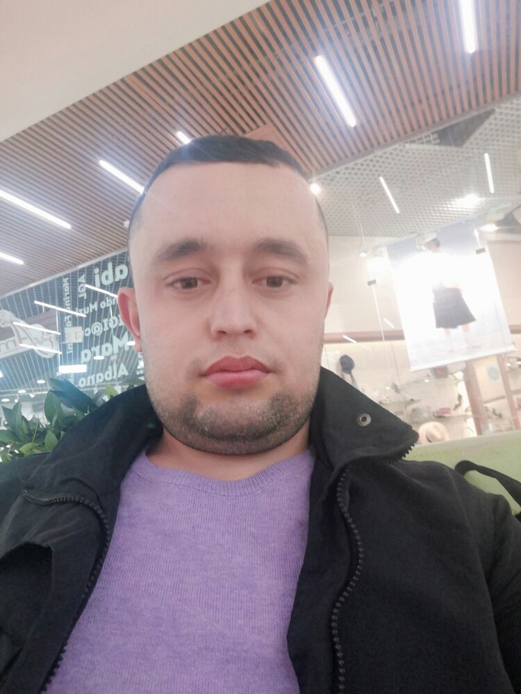  ,   Amir, 33 ,   ,   , c , 