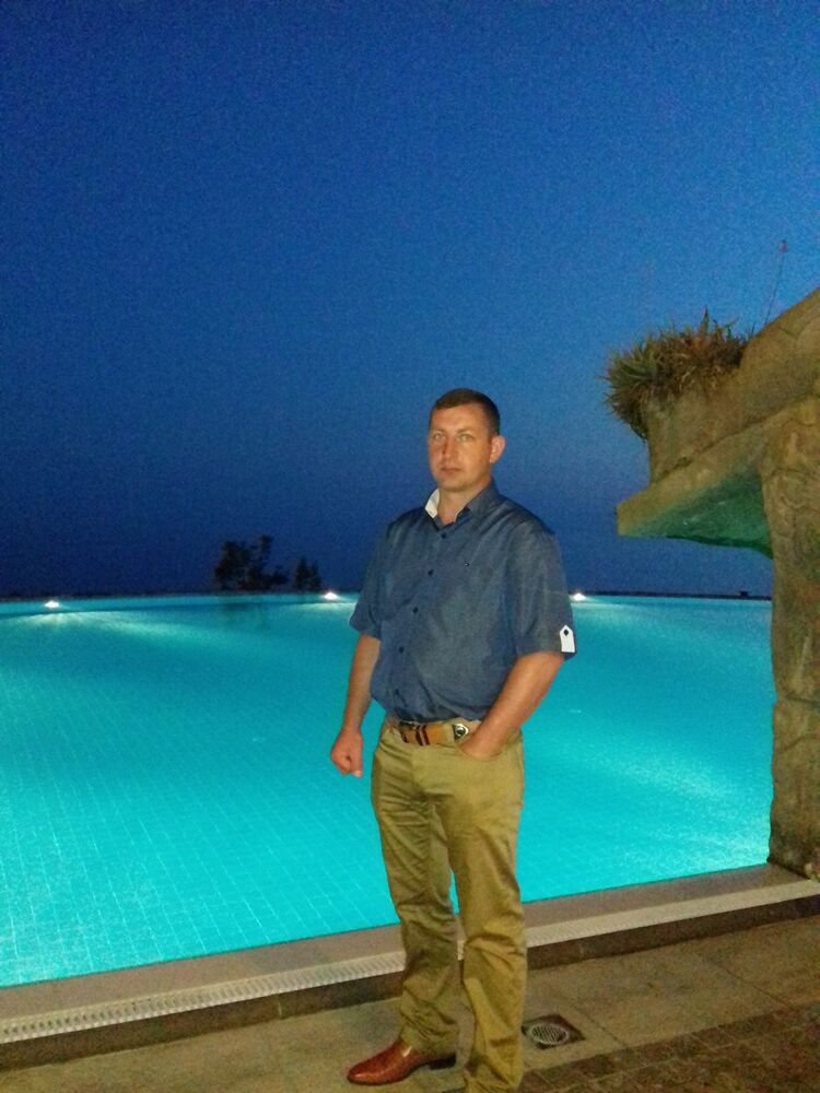  ,   Andrei, 44 ,  