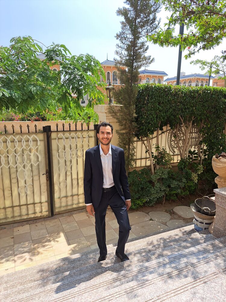  ,   Yahia, 28 ,   ,   