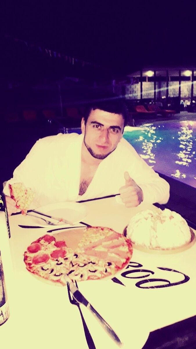  14285301  D D D Rudaki, 34 ,    