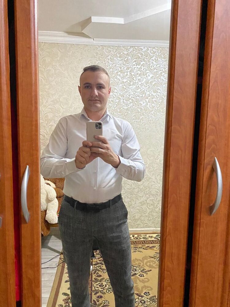  ,   Vasile, 35 ,   ,   