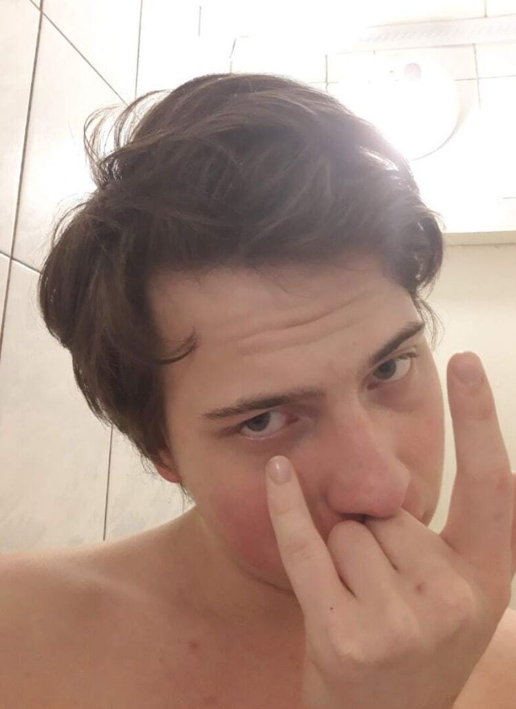  27532111  Alexey, 25 ,    --