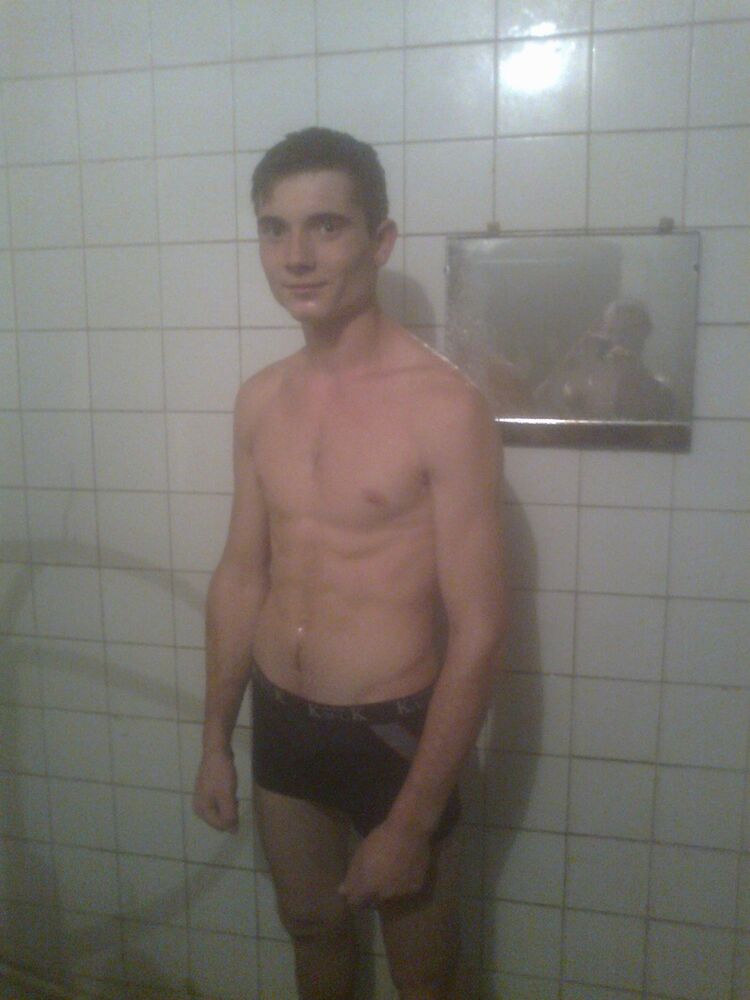  4976811  Vanea93, 32 ,    