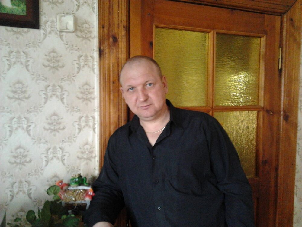  5077491  Aleks, 57 ,    