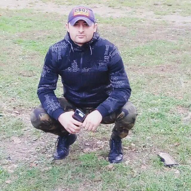  ,   Farmon, 34 ,   ,   