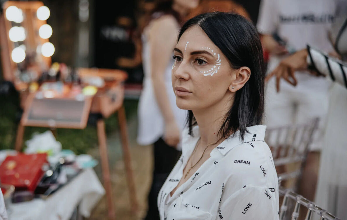  53055401  , 38 ,    -