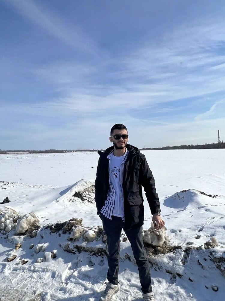  39296461  , 20 ,    