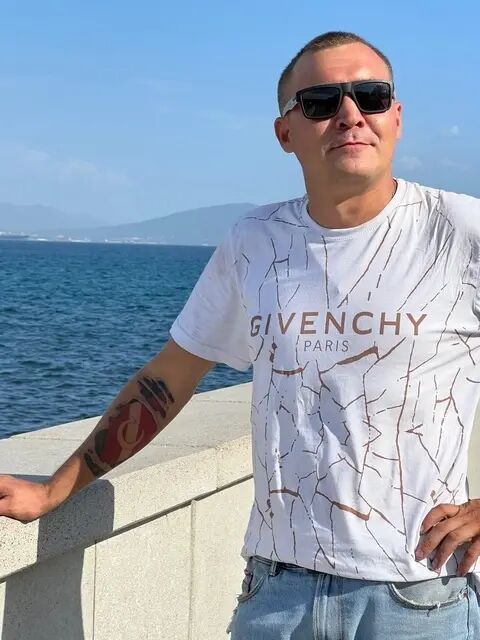  49578151  Mikhail, 32 ,    